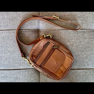 Vintage European Passport Convertible Travel Bag Columbian Leather Purse
